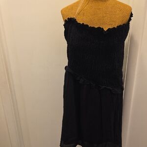 Elegant Black Strapless Dress